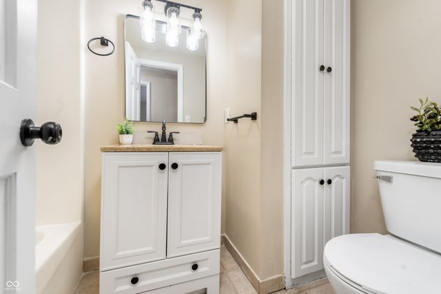 292 W 500 S, Anderson, IN 46013