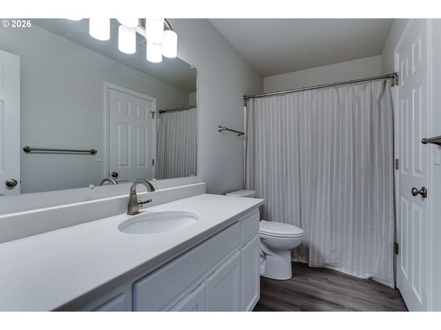 2987 DRY CREEK Rd, Eugene, OR 97404