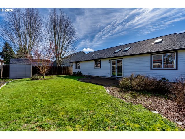 2987 DRY CREEK Rd, Eugene, OR 97404