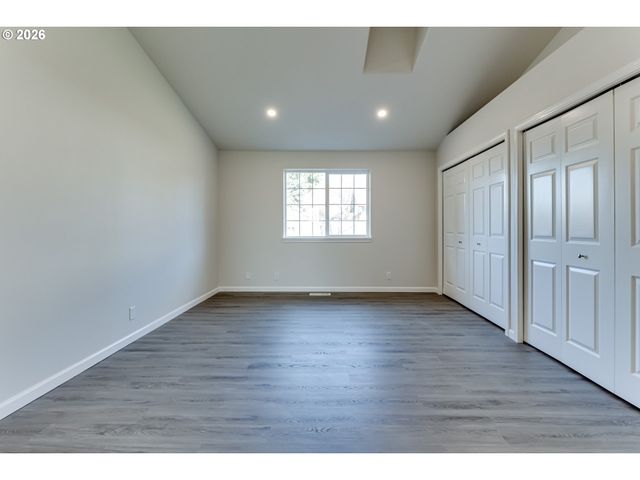 2987 DRY CREEK Rd, Eugene, OR 97404