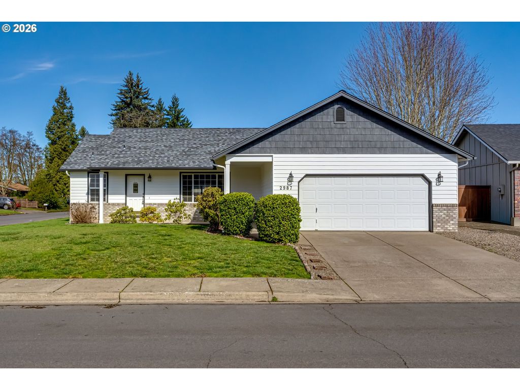 2987 DRY CREEK Rd, Eugene, OR 97404