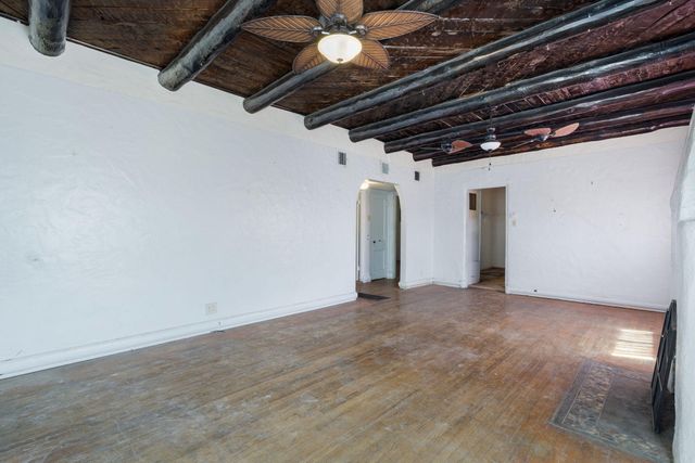 300 63rd Street NW, Albuquerque, NM 87105
