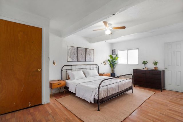 300 63rd Street NW, Albuquerque, NM 87105