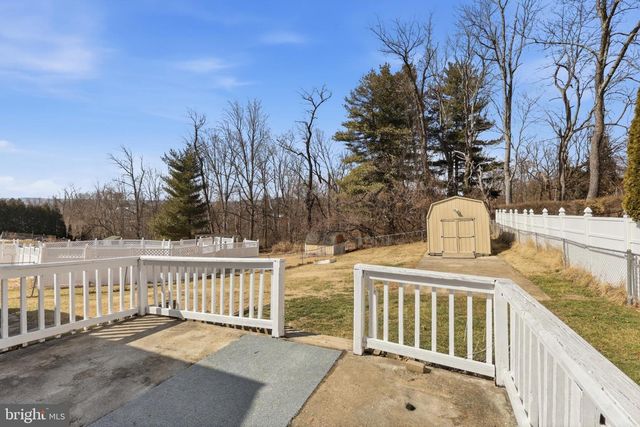 213 WINTERGREEN LN, Brunswick, MD 21716