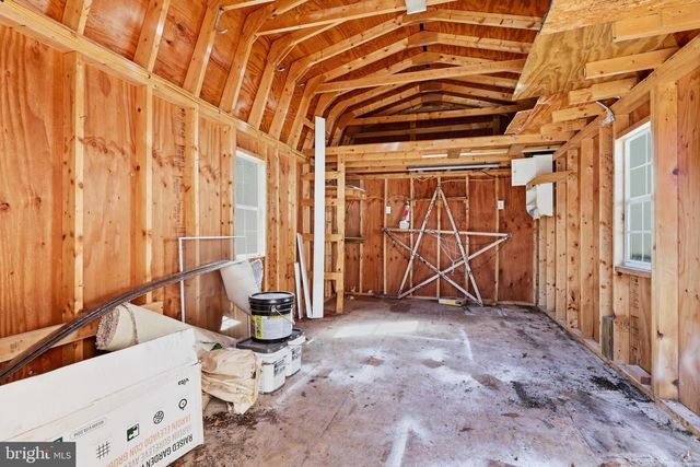 213 WINTERGREEN LN, Brunswick, MD 21716