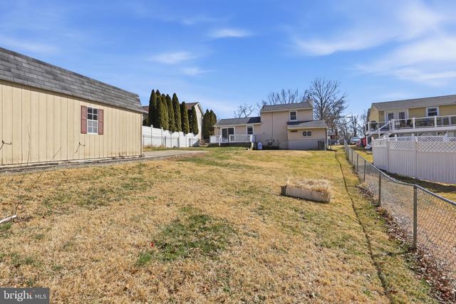 213 WINTERGREEN LN, Brunswick, MD 21716