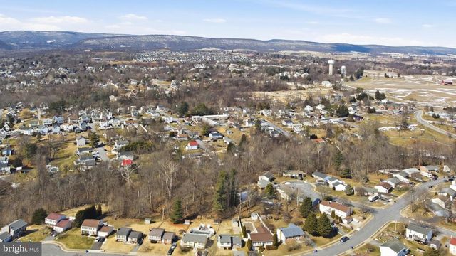 213 WINTERGREEN LN, Brunswick, MD 21716