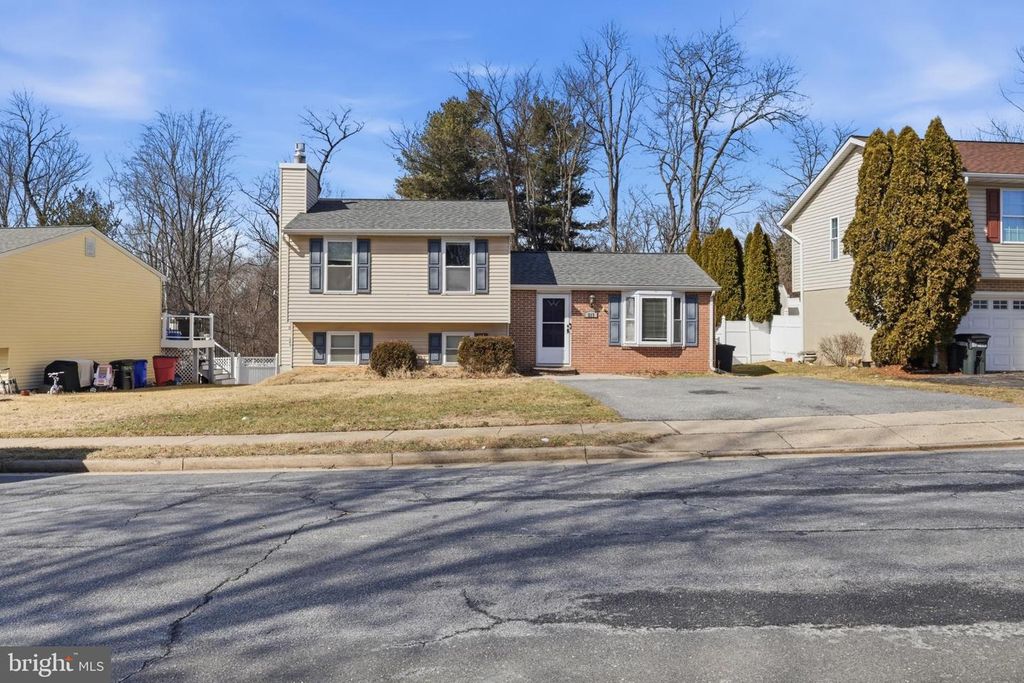 213 WINTERGREEN LN, Brunswick, MD 21716