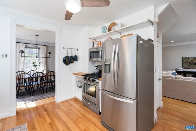 902 SAINT CLAIR AVE, Charlottesville, VA 22901