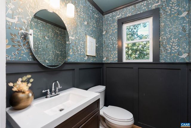902 SAINT CLAIR AVE, Charlottesville, VA 22901