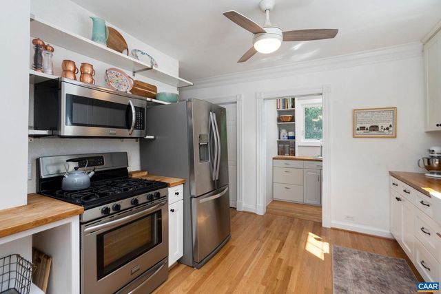 902 SAINT CLAIR AVE, Charlottesville, VA 22901
