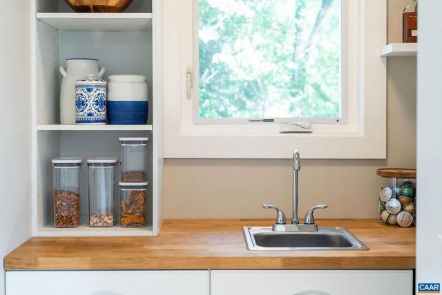 902 SAINT CLAIR AVE, Charlottesville, VA 22901