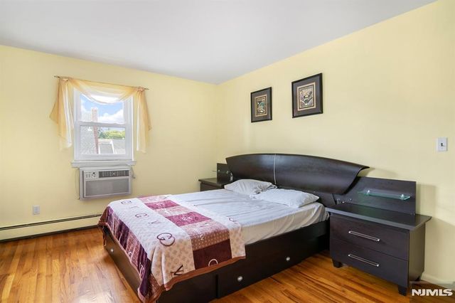 2-02 Virginia Drive 202B, Fair Lawn, NJ 07410