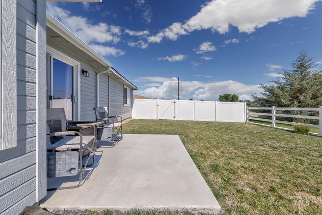 810 Grove Ln, Weiser, ID 83672