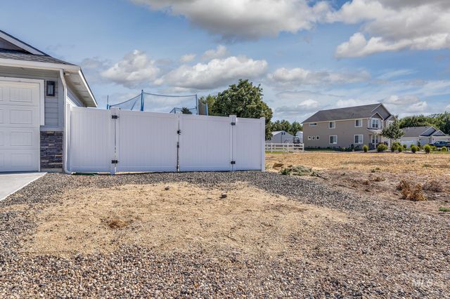 810 Grove Ln, Weiser, ID 83672