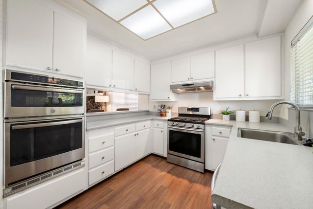 6919 Lisa Marie Way, Carmichael, CA 95608