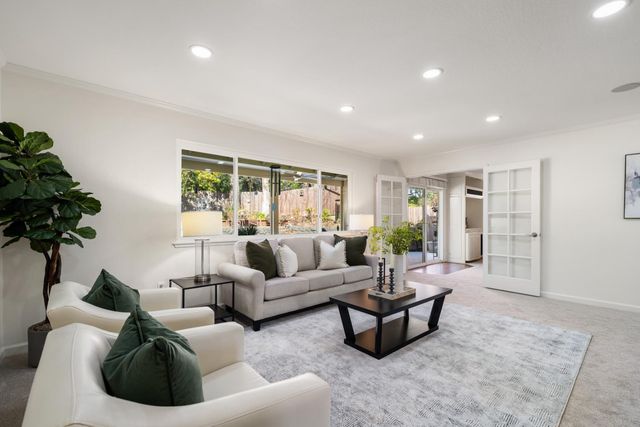 6919 Lisa Marie Way, Carmichael, CA 95608