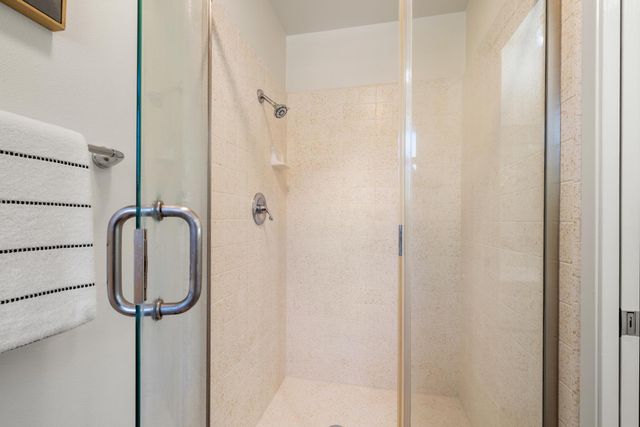 6919 Lisa Marie Way, Carmichael, CA 95608