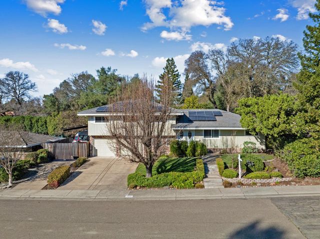 6919 Lisa Marie Way, Carmichael, CA 95608