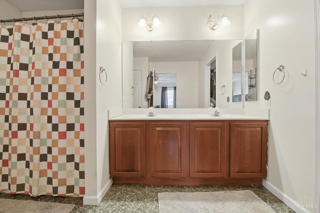 2333 Queensway Drive, Miamisburg, OH 45342