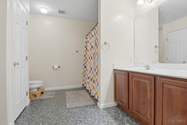 2333 Queensway Drive, Miamisburg, OH 45342