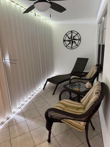 3037 Cornwall B, Boca Raton, FL 33434