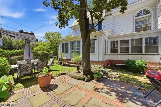 415 Ridge St, Newark City, NJ 07104