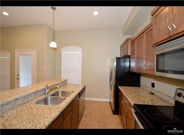 2815 Mimosa Street 3, Mission, TX 78574