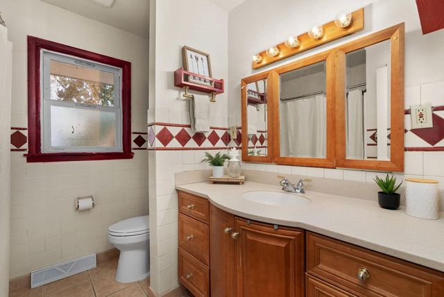 2845 Tomahawk Court, Middleton, WI 53562