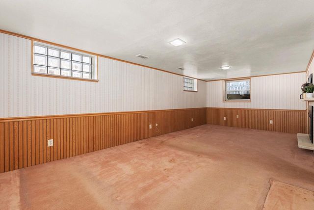 2845 Tomahawk Court, Middleton, WI 53562