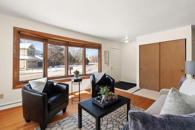 2845 Tomahawk Court, Middleton, WI 53562