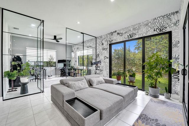 13025 Addilyn Court, Davie, FL 33325