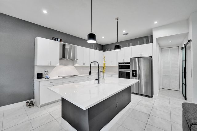 13025 Addilyn Court, Davie, FL 33325