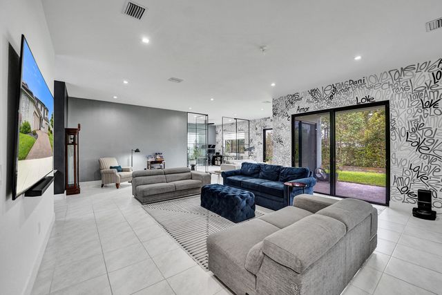 13025 Addilyn Court, Davie, FL 33325