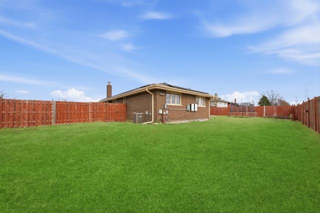 7545 Halesia Court, Orland Park, IL 60462