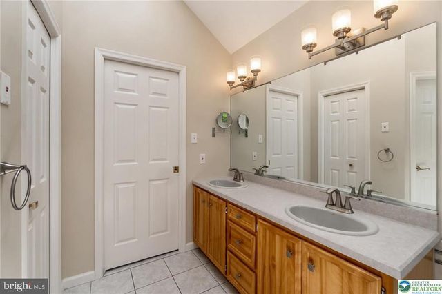 2165 BEECHWOOD ST, Orefield, PA 18069