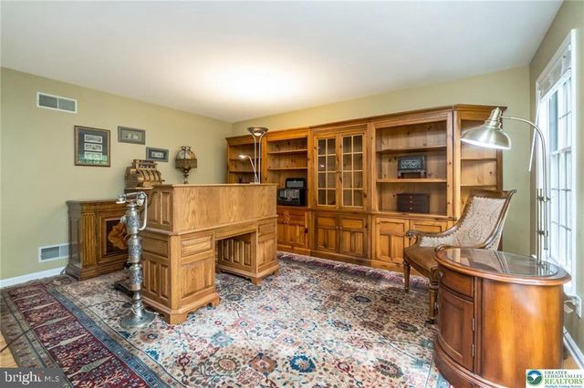 2165 BEECHWOOD ST, Orefield, PA 18069