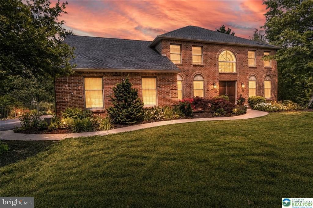 2165 BEECHWOOD ST, Orefield, PA 18069