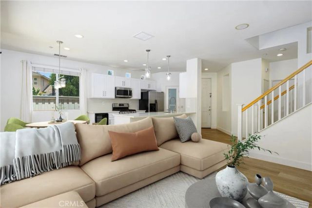 11377 Brookglen Court, Riverside, CA 92505