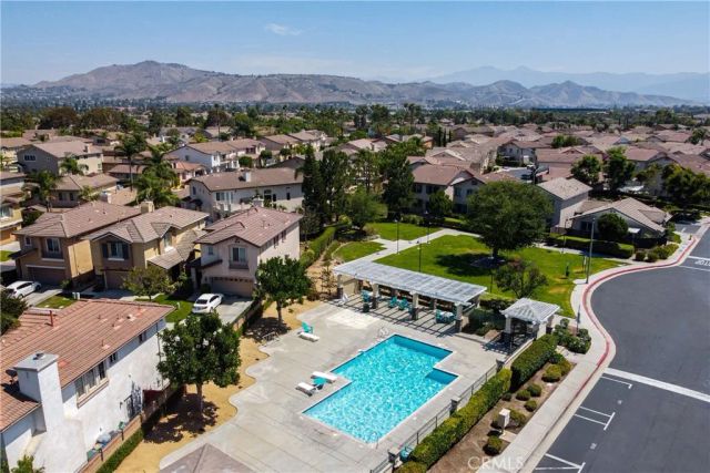 11377 Brookglen Court, Riverside, CA 92505