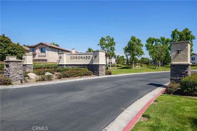 11377 Brookglen Court, Riverside, CA 92505