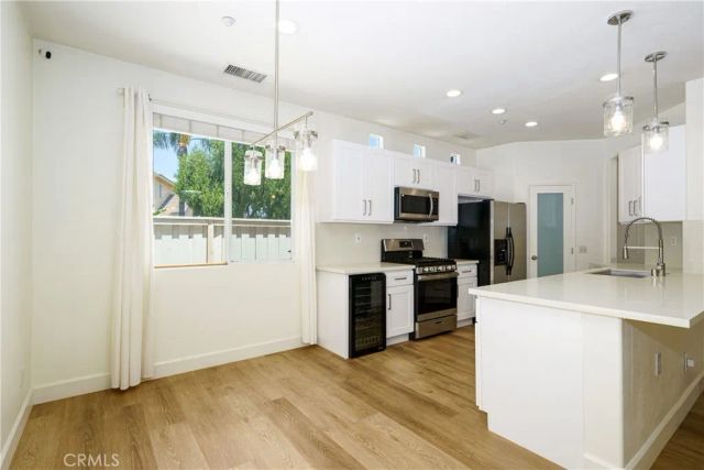 11377 Brookglen Court, Riverside, CA 92505