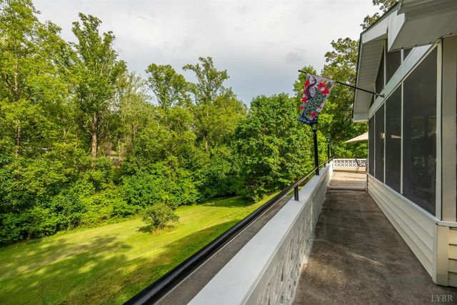 176 Spruce Lane, Lynchburg, VA 24501