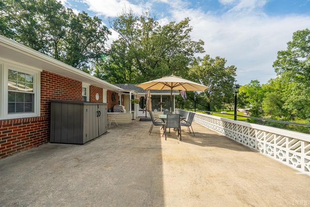 176 Spruce Lane, Lynchburg, VA 24501