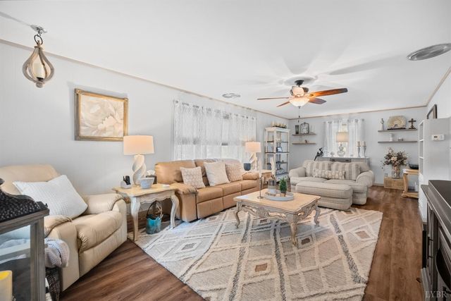 176 Spruce Lane, Lynchburg, VA 24501