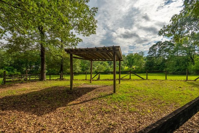 176 Spruce Lane, Lynchburg, VA 24501
