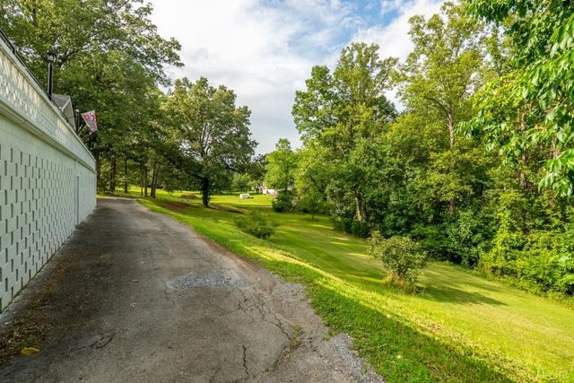 176 Spruce Lane, Lynchburg, VA 24501