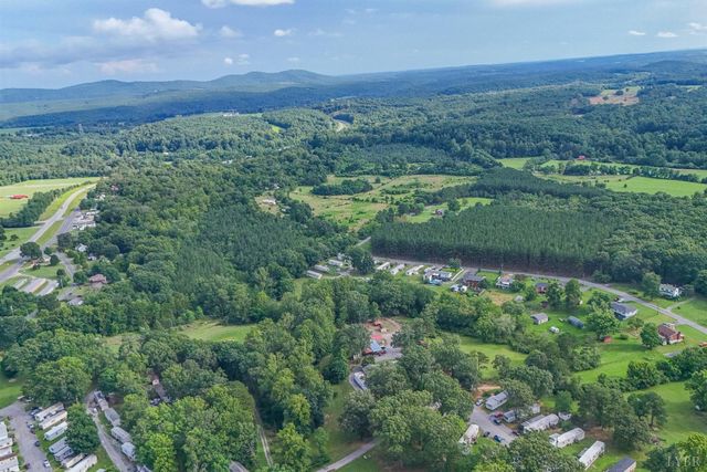 176 Spruce Lane, Lynchburg, VA 24501