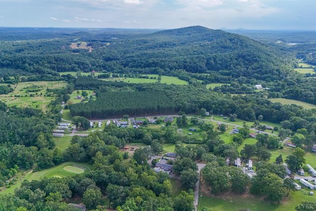 176 Spruce Lane, Lynchburg, VA 24501