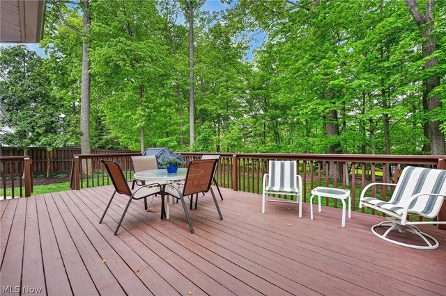 1137 Sturbridge Drive, Medina, OH 44256